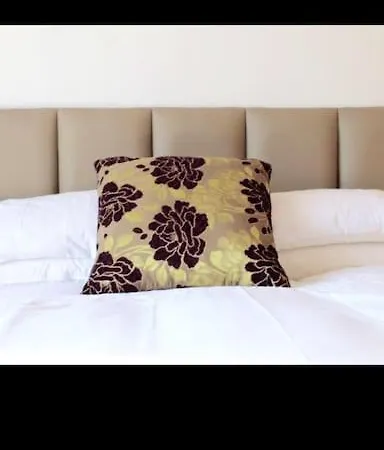 Plaza Concordia Pad - Luxury 2 Bed Pueblo