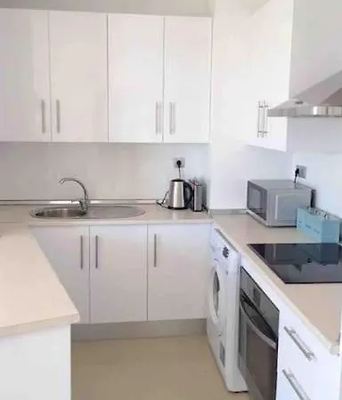 Apartment Plaza Concordia Pad - Luxury 2 Bed Pueblo *